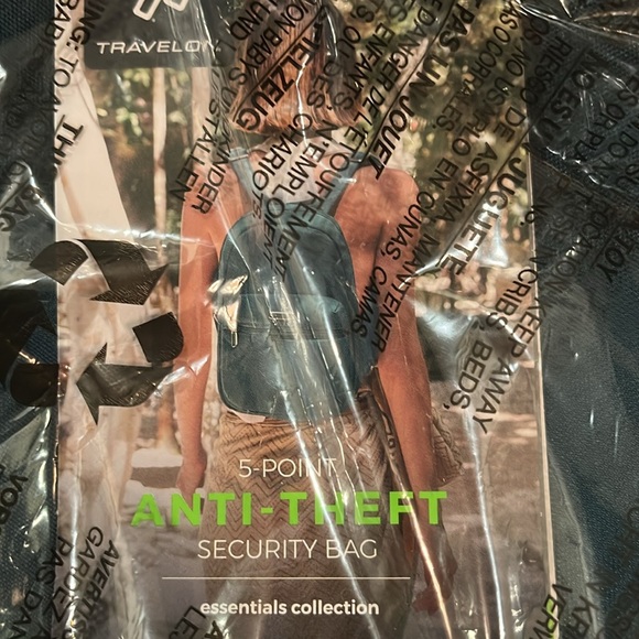 Travelon Peacock Blue Anti-Theft Essentials Backpack/NWT - Picture 11 of 12